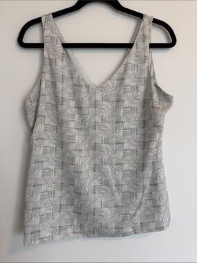 MM Lafleur Light Gray Patterned V-Neck Camisole